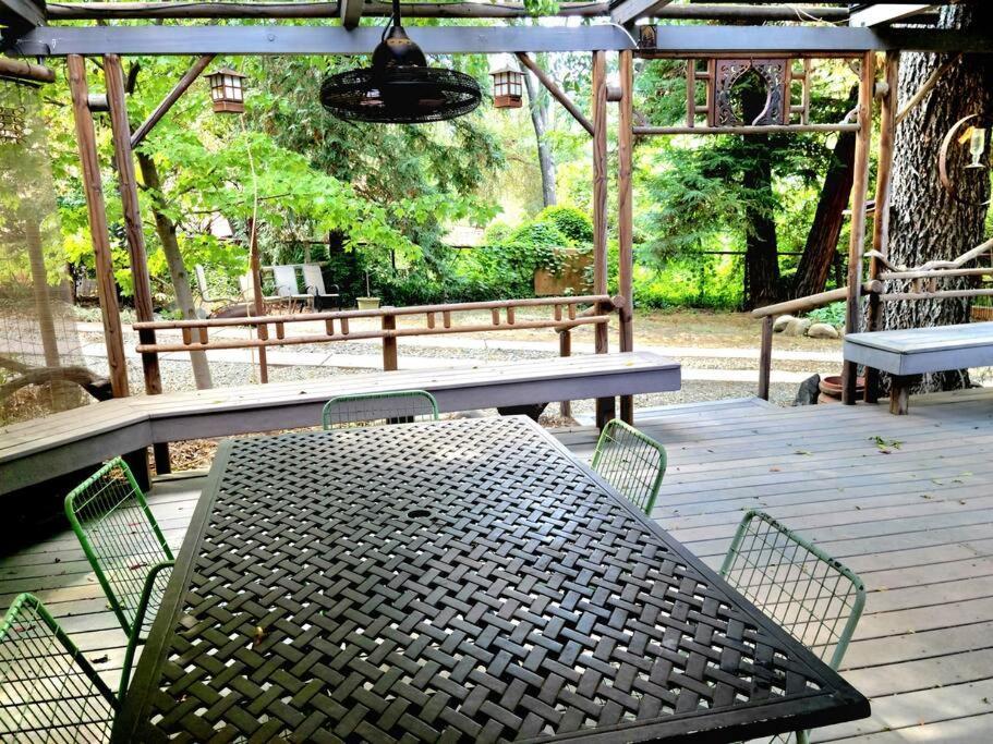 Magical River House ! 10 Min To Snp Park Entrance Три Ривърс Екстериор снимка